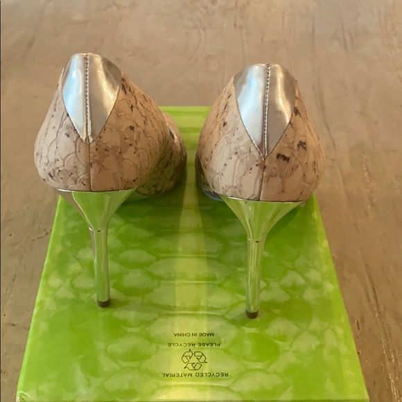 Sam Edelman Pump - Picture 3 of 3